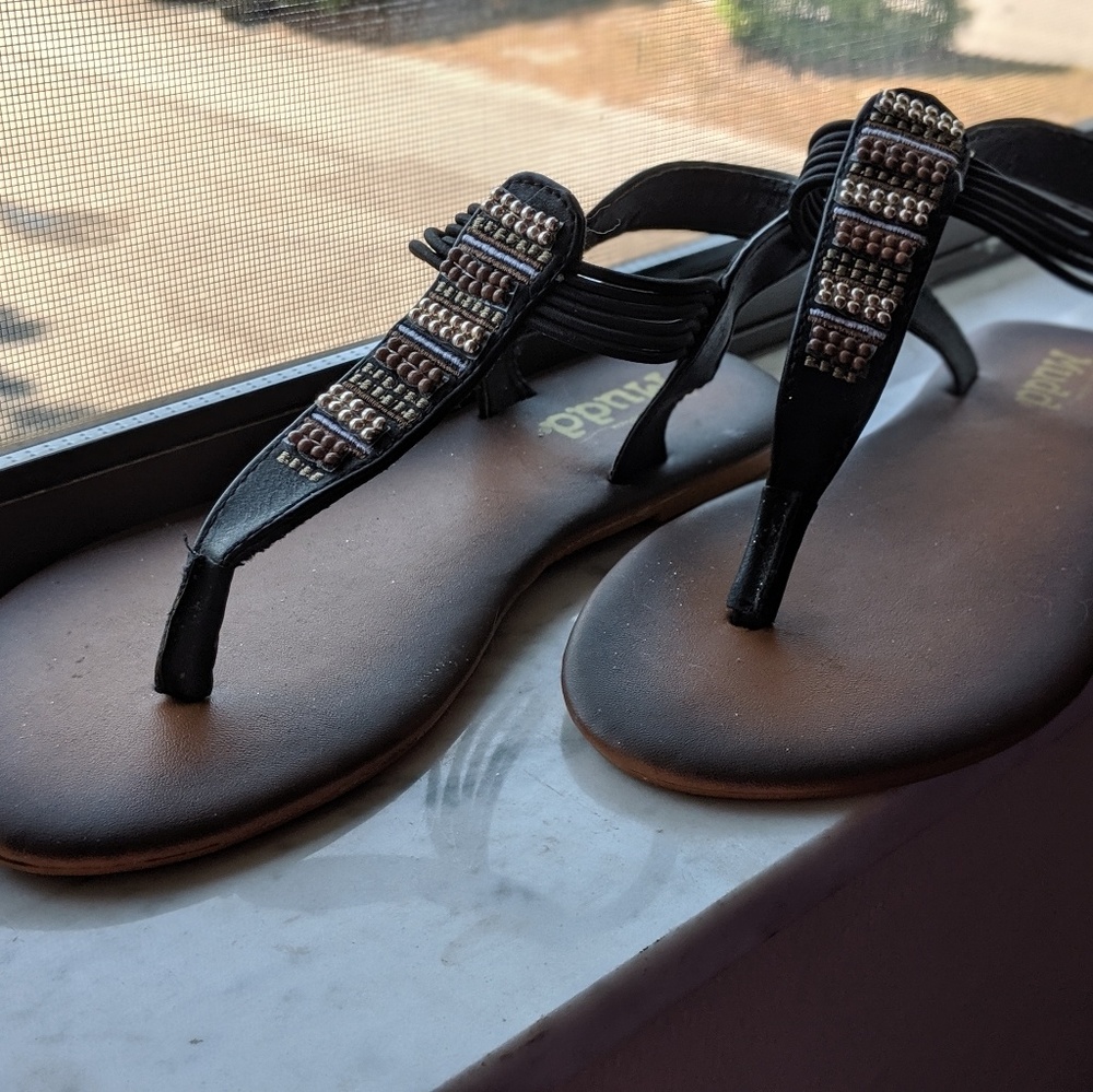 Mudd Sandals